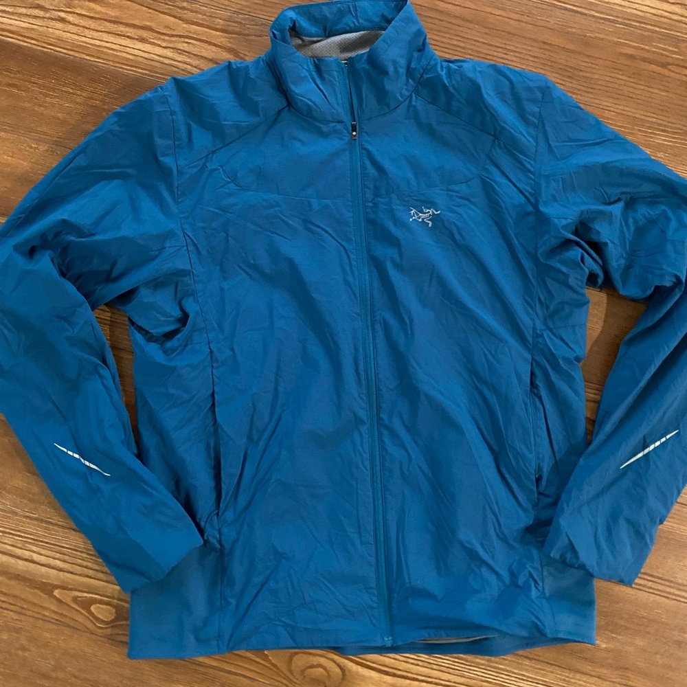 Arc’teryx Mens Large Argus jacket